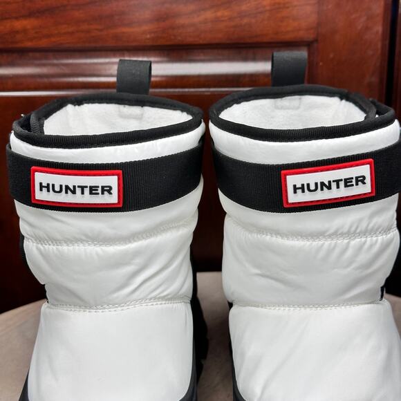 Hunter Short Buckle Intrepid Womens Snow Boots Size 9 White Black Short Winter - Picture 3 of 16